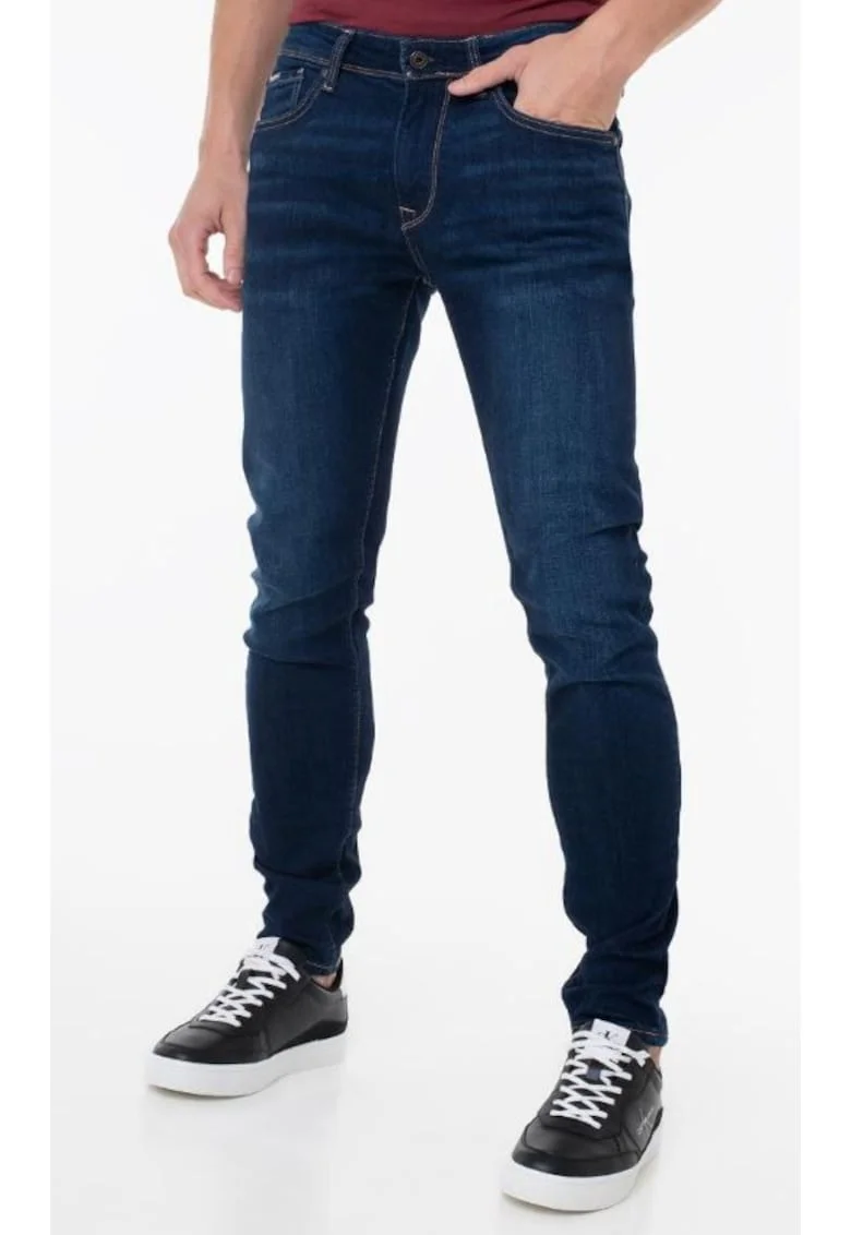 Blugi din denim slim fit,