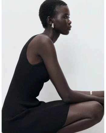 Rochie mini cambrata striata cu decolteu la baza gatului, Negru