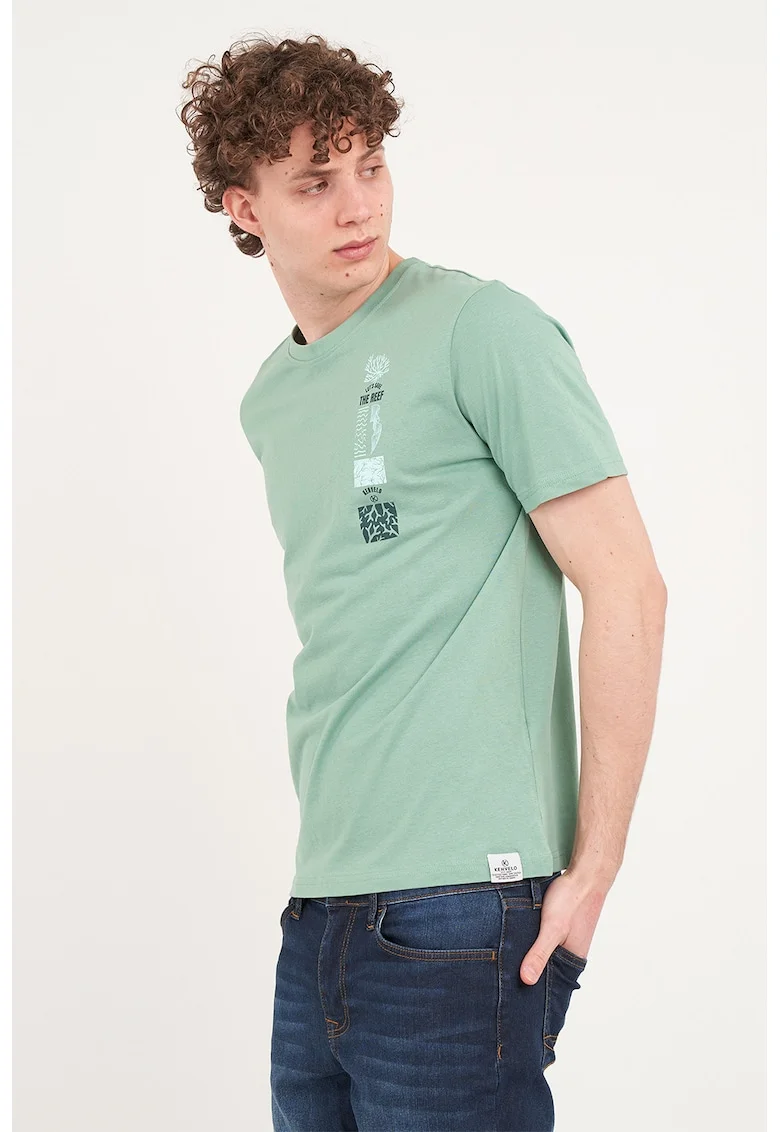 Tricou cu decolteu la baza gatului si imprimeu grafic si text, Verde deschis