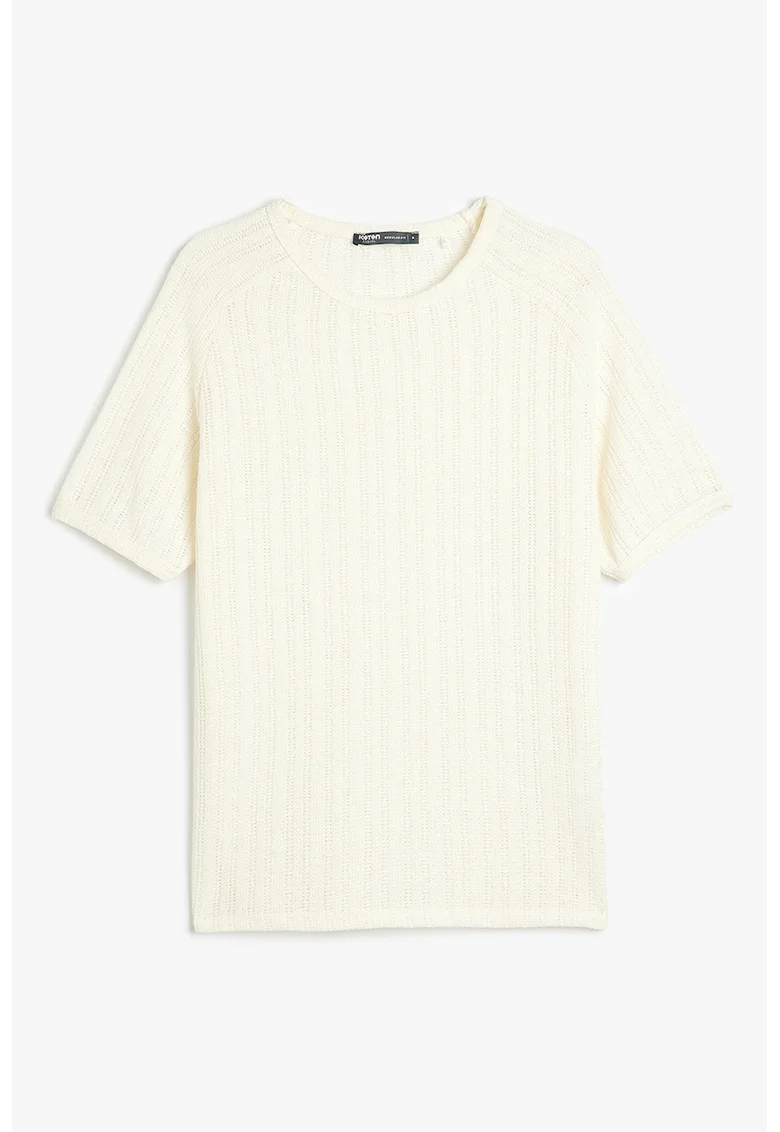 Tricou tricotat fin, Crem