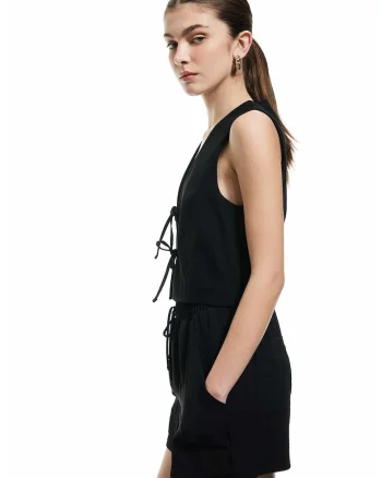 Pantaloni scurti cu snururi de ajustare, Negru