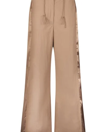 Pantaloni cu croiala ampla si insertii de satin, Bej