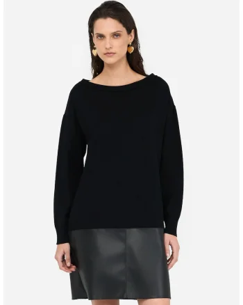 Rochie cu maneci lungi si decolteu barcuta, Negru