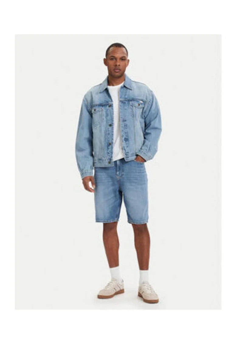 Pantaloni scurti relaxed fit din denim