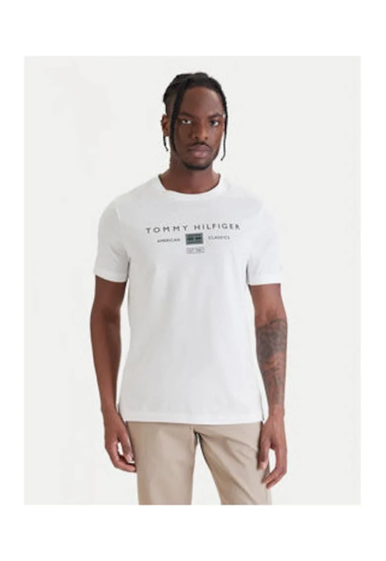 Tricou regular fit cu logo pe piept