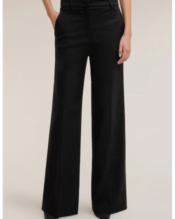 Pantaloni eleganti cu croiala ampla, Negru