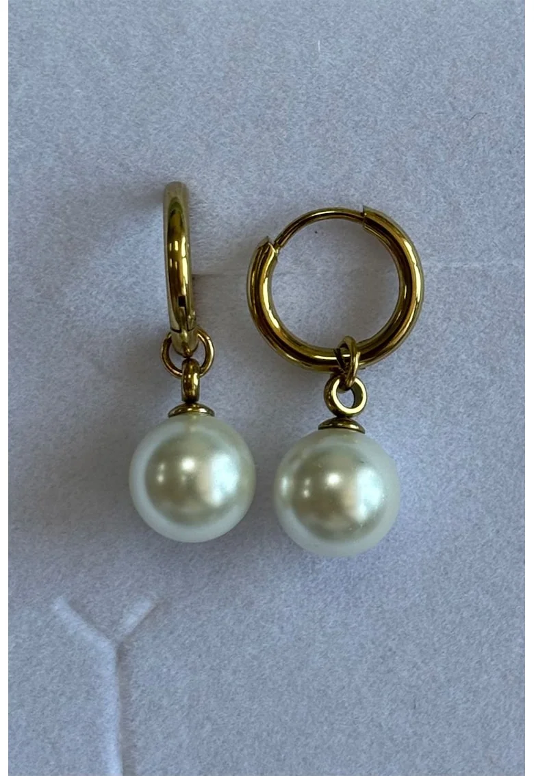 Cercei placati cu aur de 18K si perle sintetice, Alb/Auriu