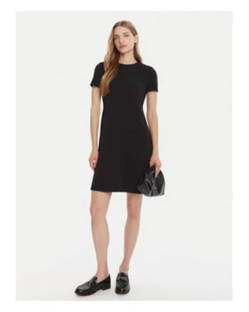 Rochie skater cu maneca scurta,