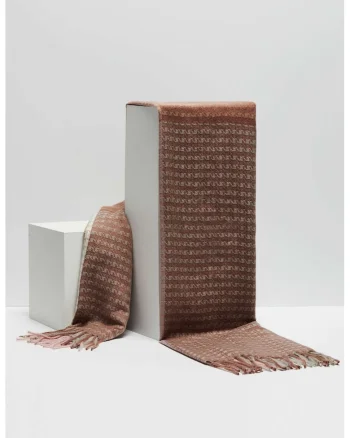 Sal cu tartan fin si fir decorativ