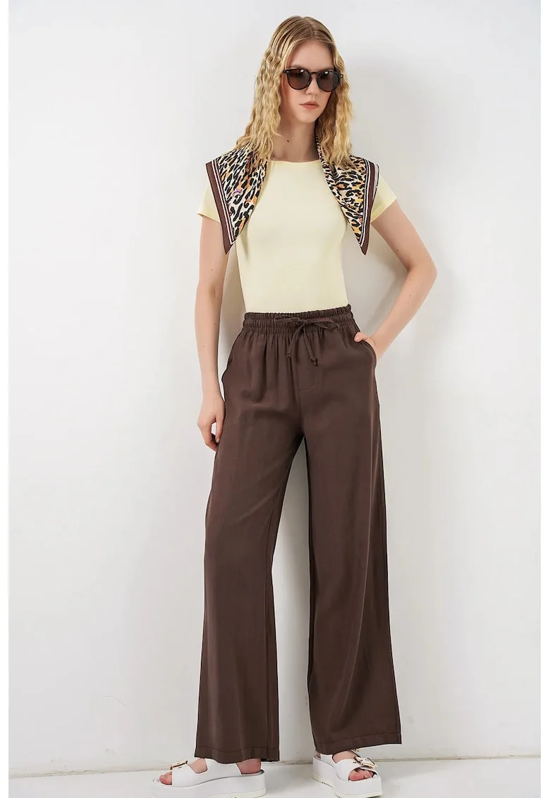 Pantaloni dama,  talie inalta, croiala larga, maro mocha, 85% modal, 15% poliester