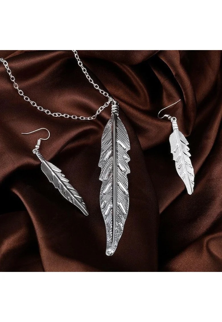 Set colier si cercei, argintiu, forma de pene, Karla C13,