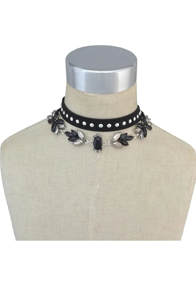 Set 2 coliere chocker, argintii, cu pietre si tinte, Leopold C28,