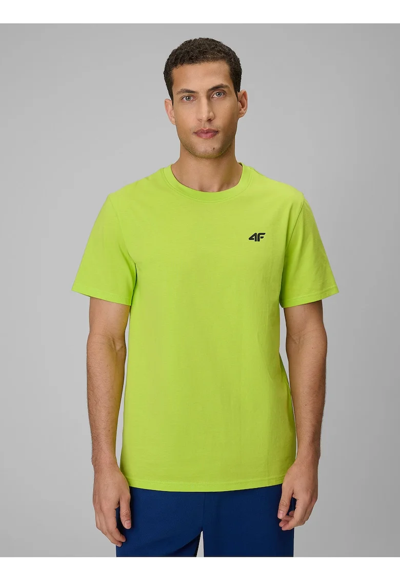 Tricou barbati  simplu, croiala regular, material usor, culoare verde