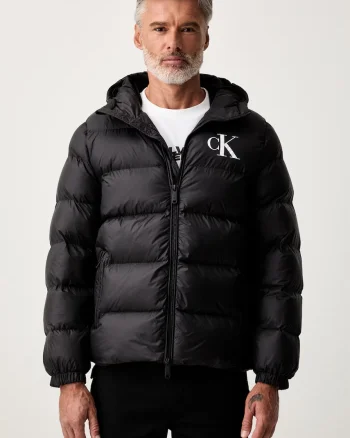 Calvin Klein Jeans geacă petrecută pentru bărbați