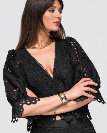 Bluza dama scurta cu decolteu V si maneci bufante, slim fit OW-TS-E0043, Negru