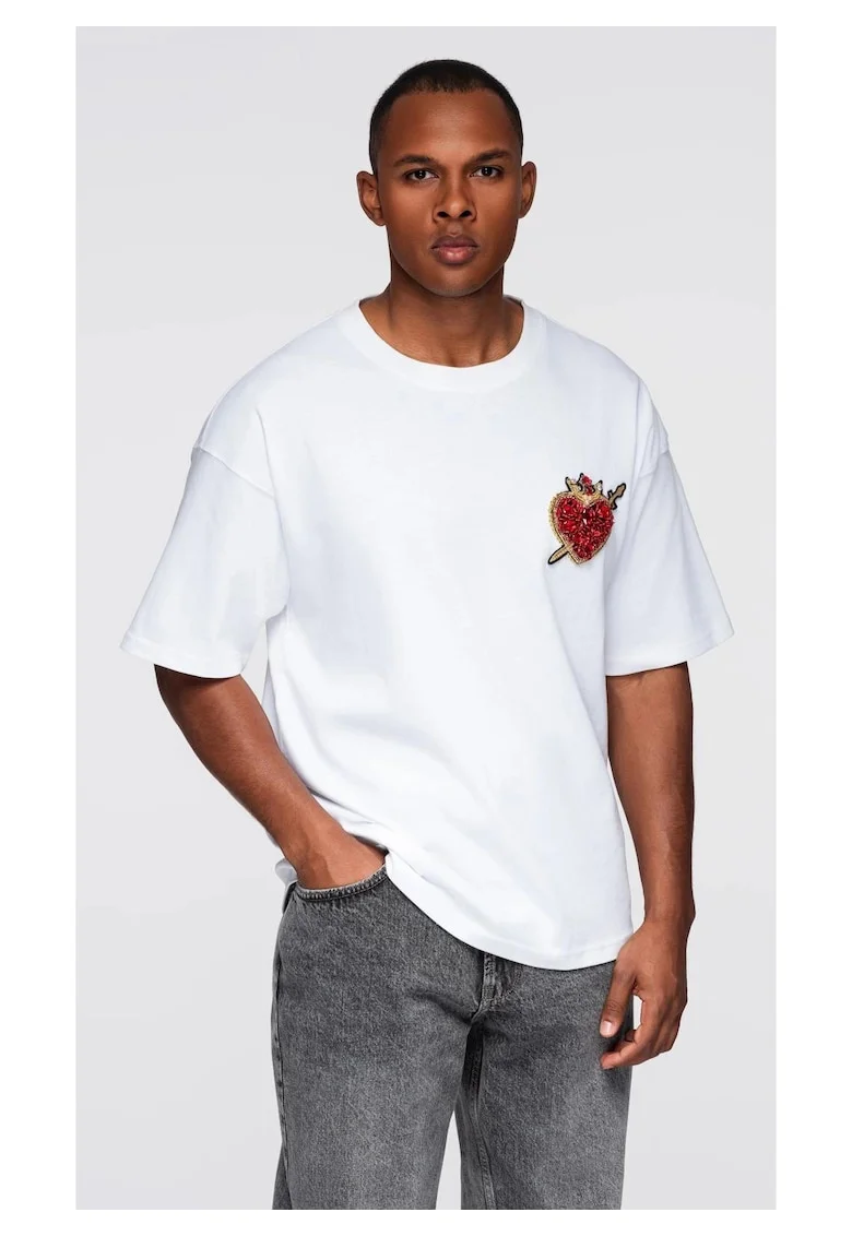 Tricou din bumbac cu aplicatie bijuterie pe piept  OM-TSCT-0290, Alb