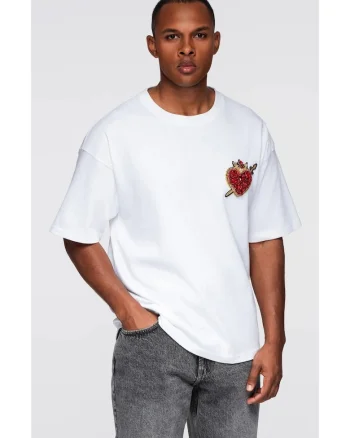 Tricou din bumbac cu aplicatie bijuterie pe piept  OM-TSCT-0290, Alb