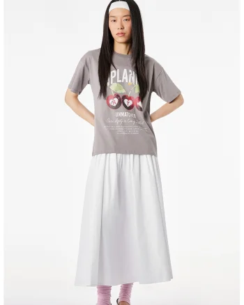 Tricou cu decolteu la baza gatului si model grafic, Alb/Visiniu/Gri marmorat