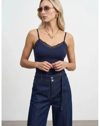 Bluza dama,  slim fit, decolteu in V, albastru marin, modal cu elastan, captusita