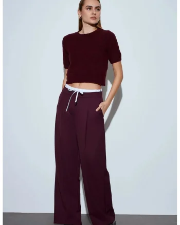 Pantaloni dama  picior larg, rosu burgundy, crep, cu buzunare