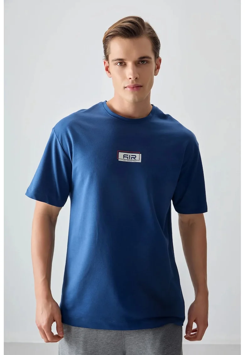 Tricouri barbati,  Tricou Oversized cu Logo, Albastru Moroccan, fabricat din material de calitate