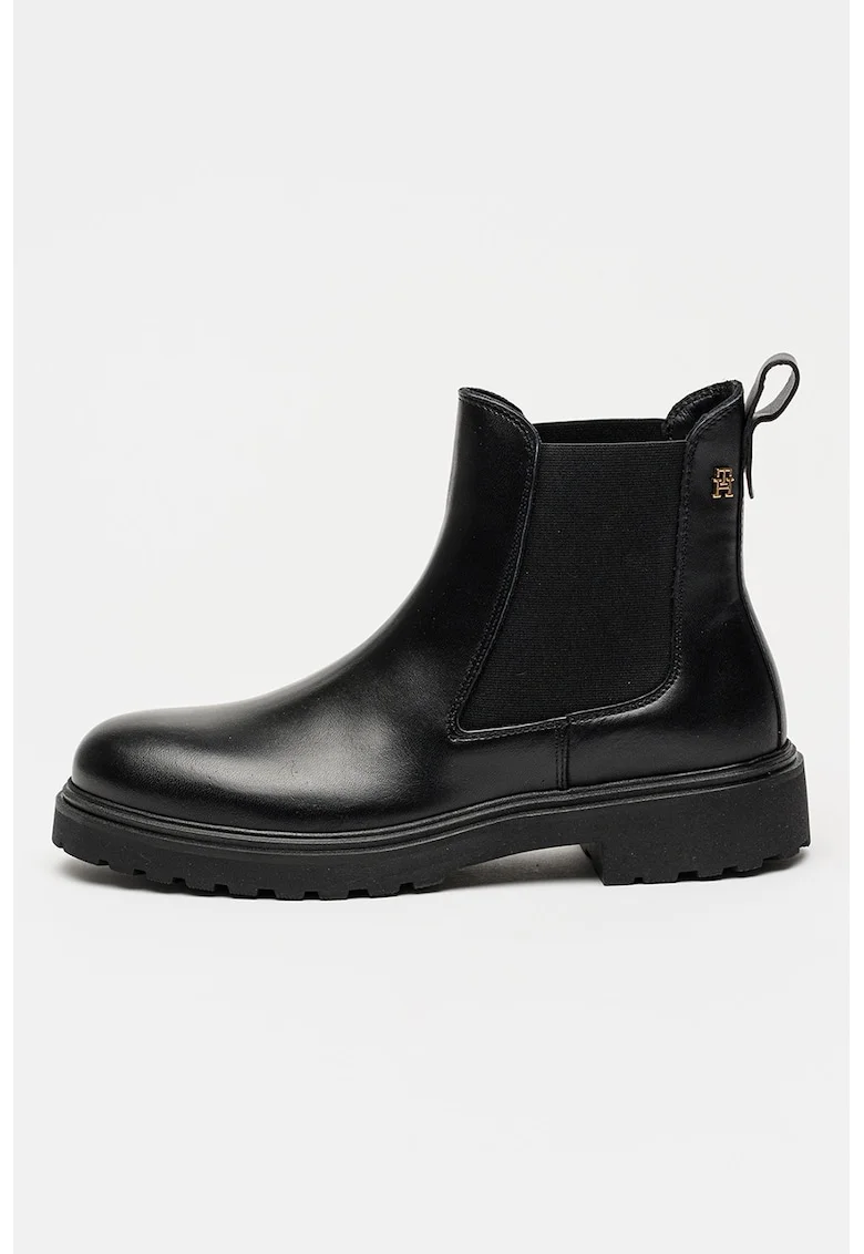 Ghete de piele, Negru