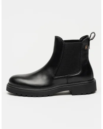 Ghete de piele, Negru