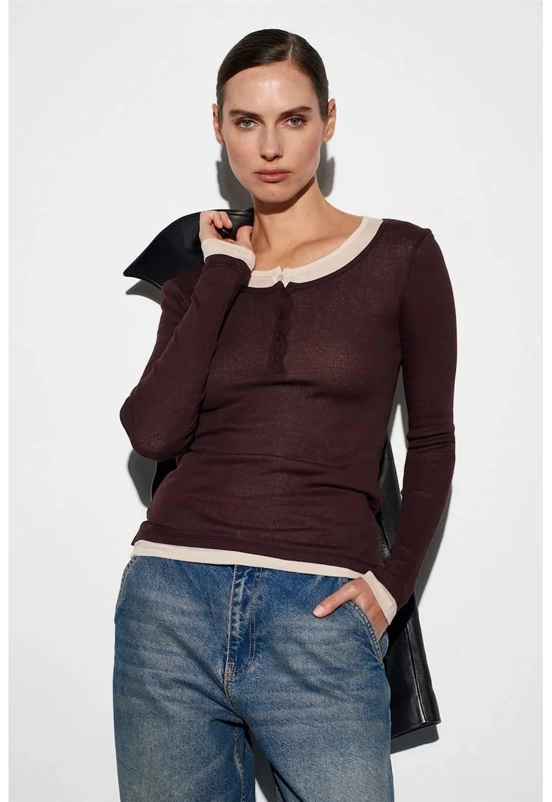 Bluza dama,  slim fit, maneci lungi, bumbac, maro