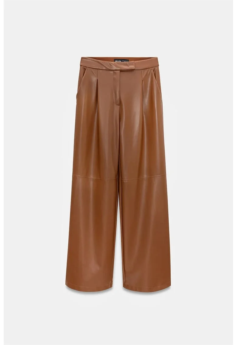 Pantaloni dama,  talie inalta, croiala larga, maro camel, imitatie de piele