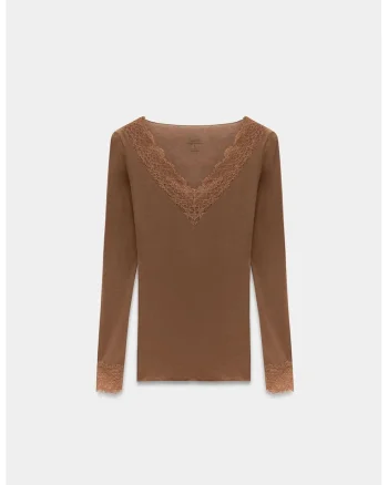 Bluza dama,  slim fit, maneci lungi, decolteu in V, detalii florale, maro mocha, material subtire