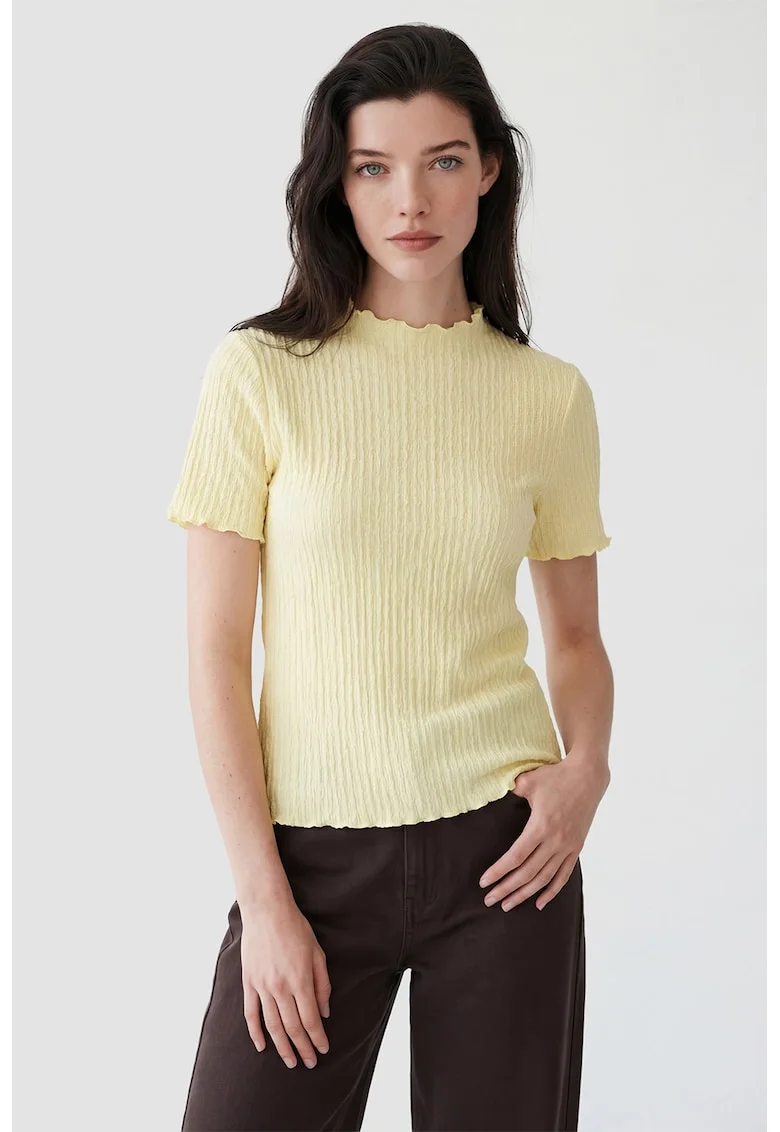 Tricou cu aspect striat si model uni, Galben deschis
