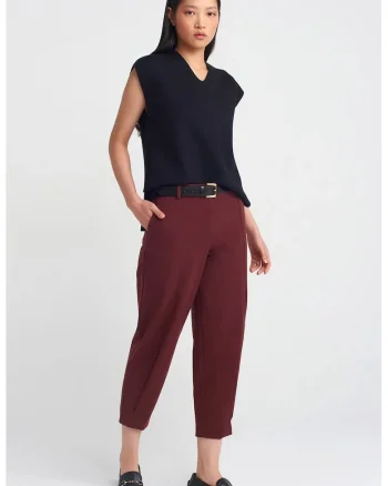 Pantaloni Capri,  croiala dreapta, cu cordon, rosu, poliester