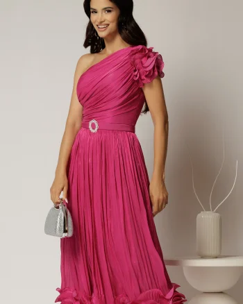 Rochie midi fucsia coniac din voal peliculizat cu volanase pe fusta
