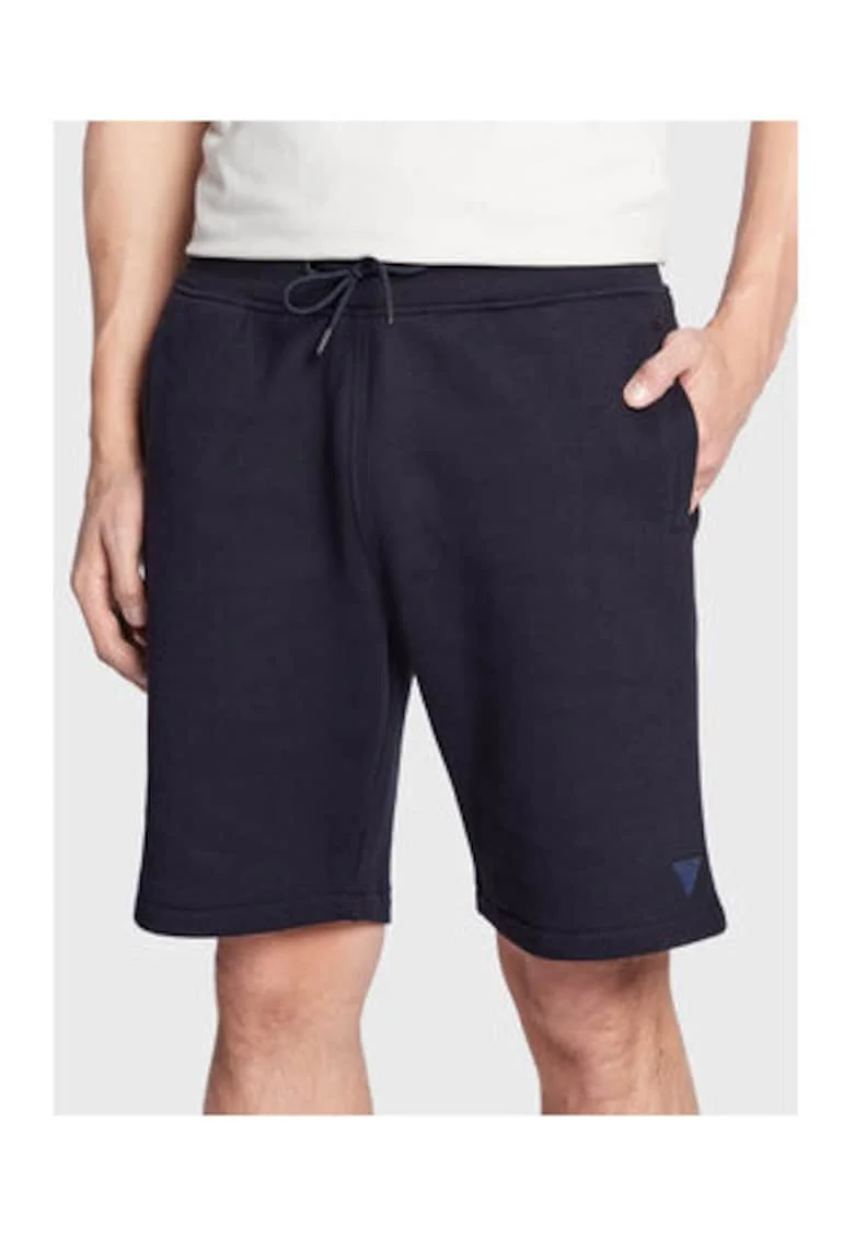 Pantaloni scurti cu snur in talie