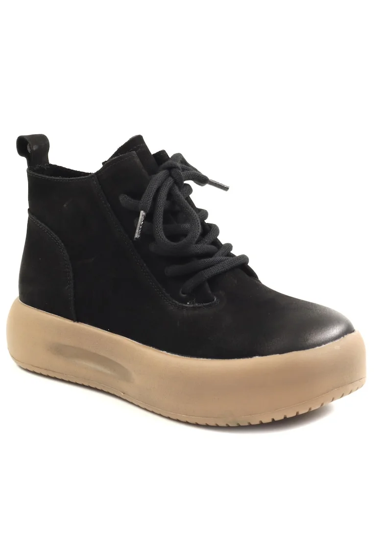 Ghete dama 151, Negru