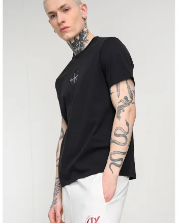 Tricou cu decolteu la baza gatului si logo, Negru