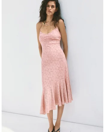 Rochie din dantela cu volan asimetric, Nude rose