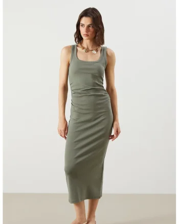 Rochie cu fronseu si slit pe partea din spate, Verde pal