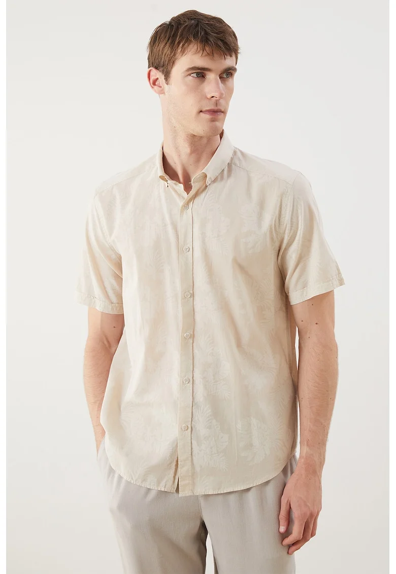 Camasa slim-fit din bumbac cu model frunze, Crem
