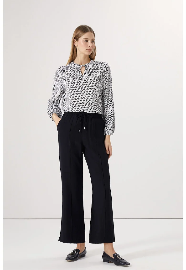 Pantaloni crop cu croiala ampla, Negru