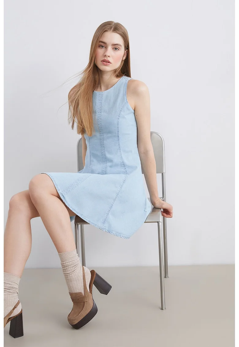 Rochie evazata cu decolteu rotund, Albastru pastel