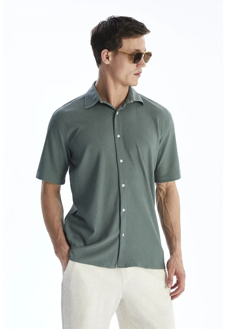 Camasa regular-fit cu guler clasic, Verde pal