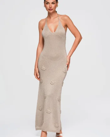 Rochie maxi eleganta de seara cu decolteu V si aplicatii florale OW-DLR-E0004, Bej