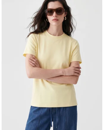 Tricou uni cu decolteu la baza gatului, Galben pastel