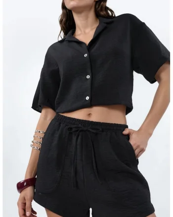 Pantaloni scurti dama,  talie medie, picior larg, negru, poliester
