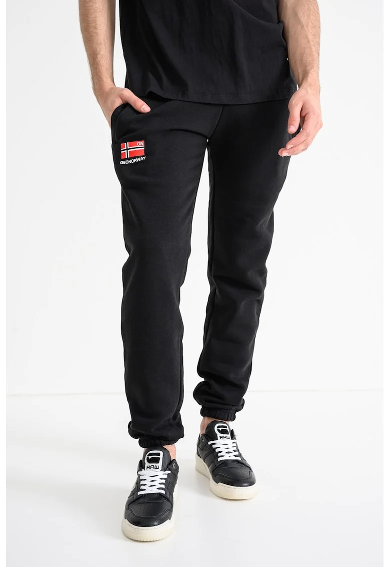 Pantaloni de trening din amestec de bumbac Maracana, Rosu/Alb/Negru