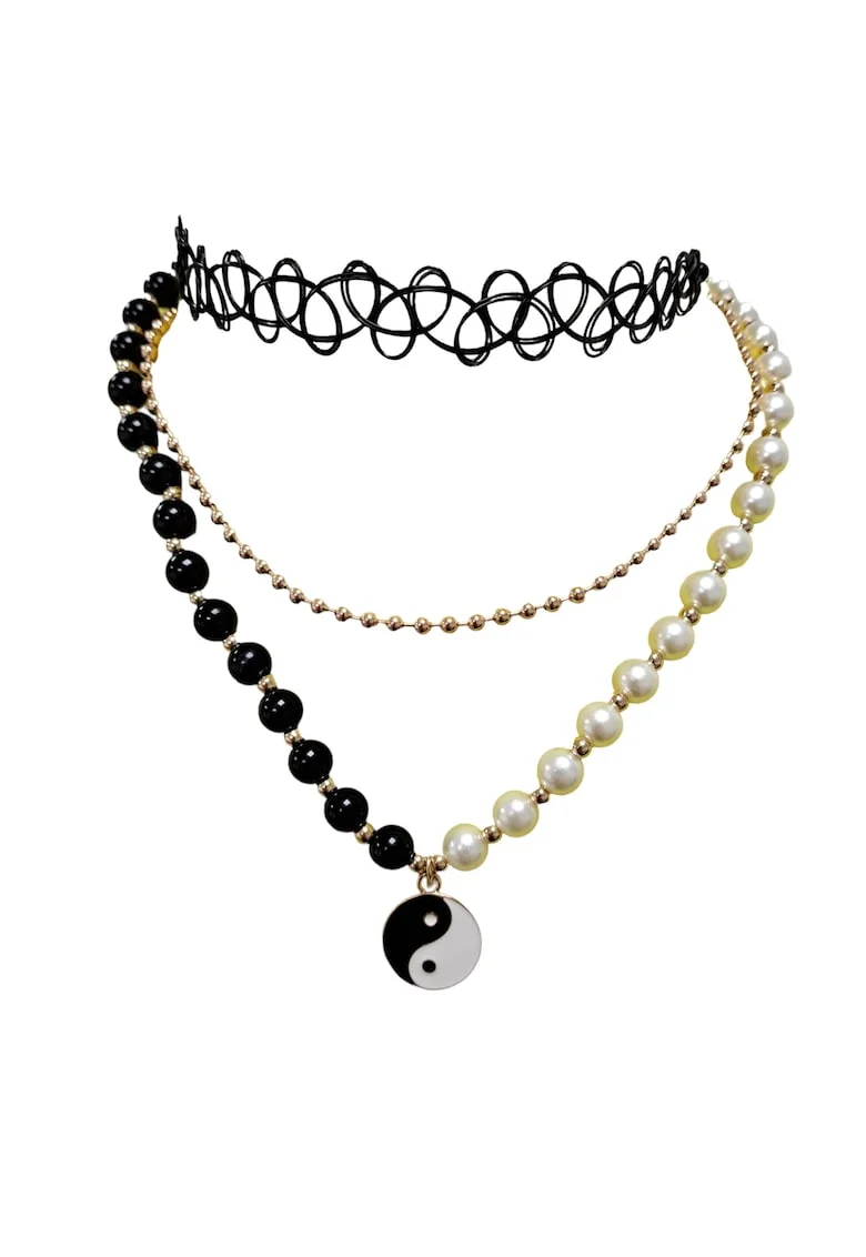 Set 3 coliere aurii, cu choker si perle, Connie C12,