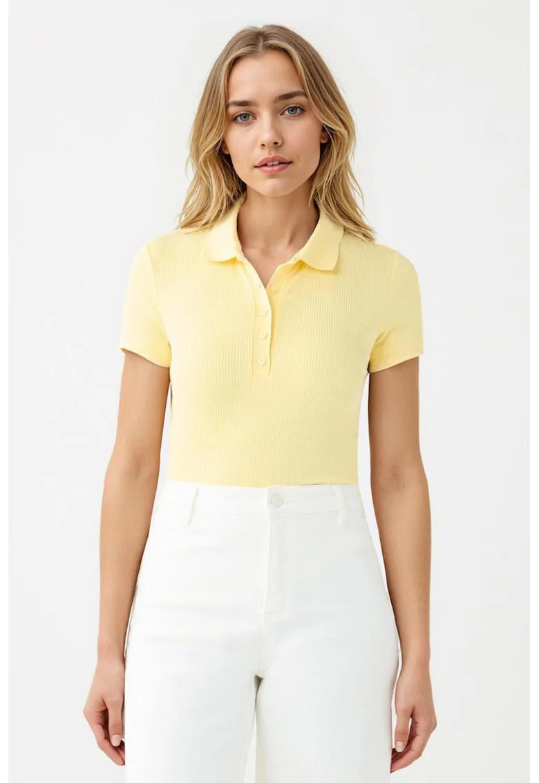Tricou polo slim fit din amestec de modal, Galben deschis