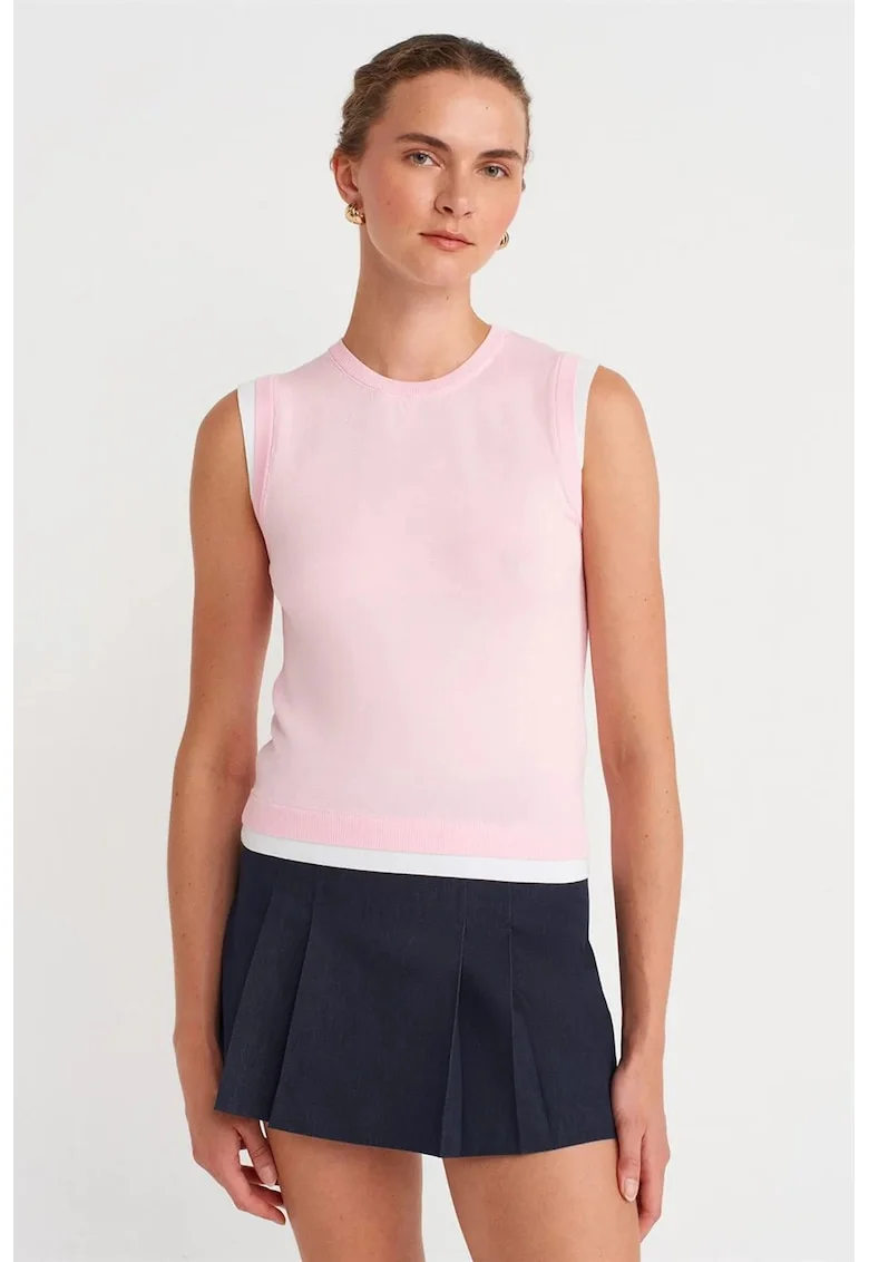 Top  vesta fara maneci, roz pudra, tricot reiat, casual,