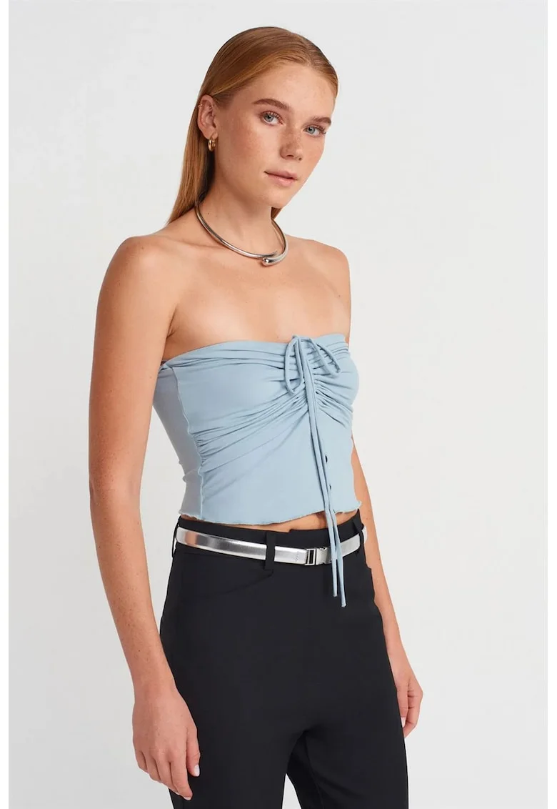 Bluza scurta,  cu detaliu tip funda, albastru deschis, lycra,